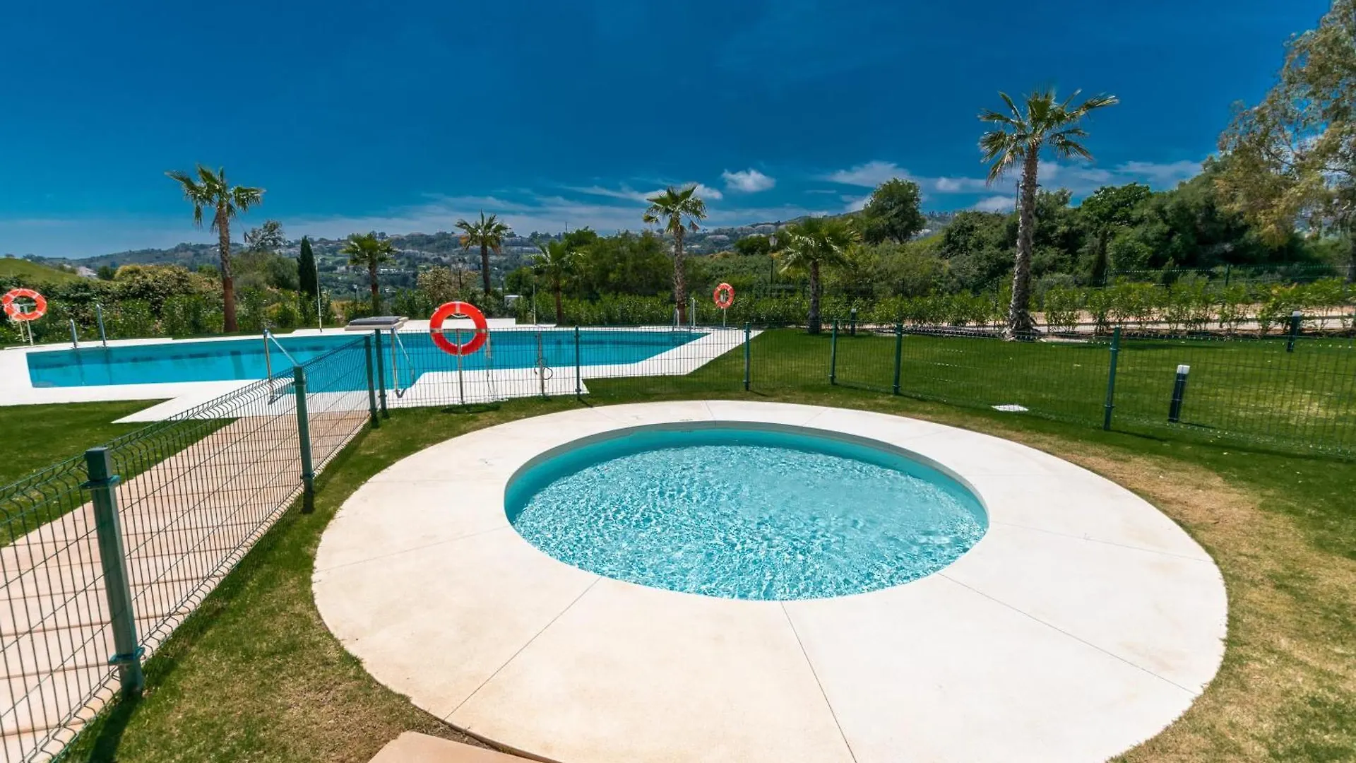Chic 3Br Haven - Luxury Ground Floor - La Cala Golf Apartment La Cala De Mijas Spain